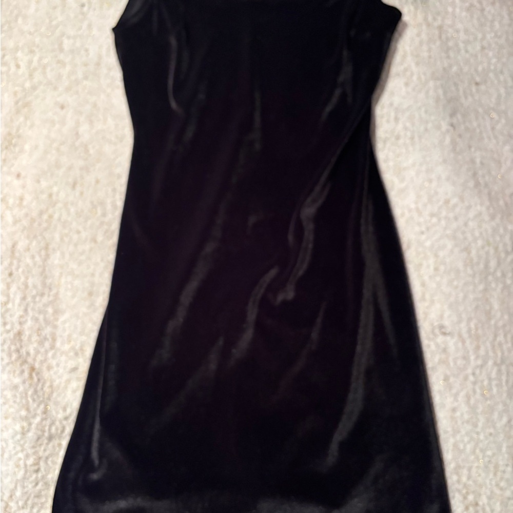 Urban Outfitters Elegant Black Velvet Off Shoulder Mini Dress Size M